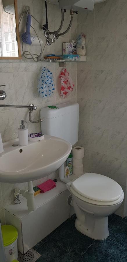 Apartman Vedran Apartamento Split Exterior foto